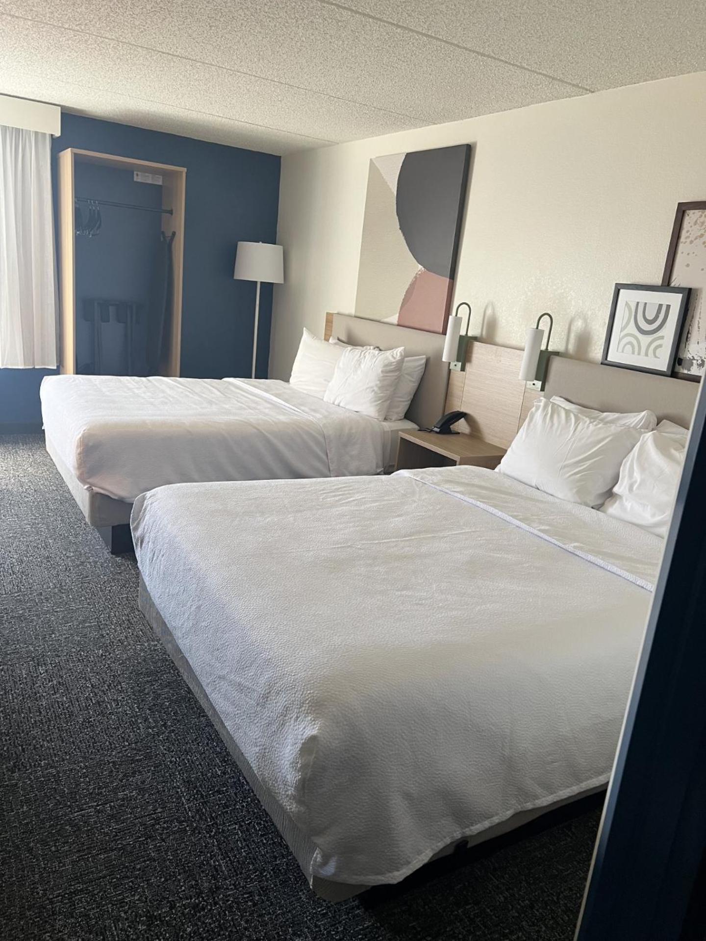 Spx Hotel Грин Бэй Экстерьер фото