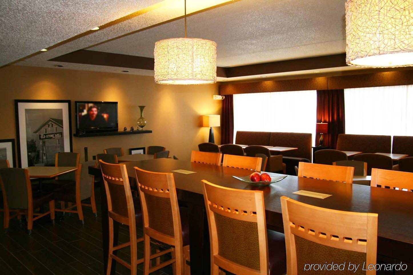Spx Hotel Грин Бэй Ресторан фото